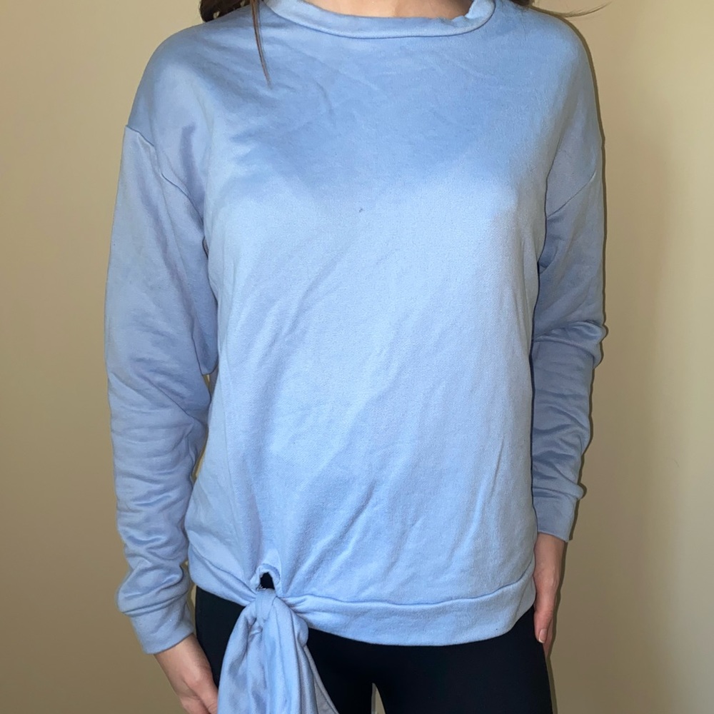 women’s side tie top